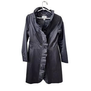 WHITE HOUSE BLACK MARKET BLACK SATIN RUFFLED ONE BUTTON COAT, SIZE 6